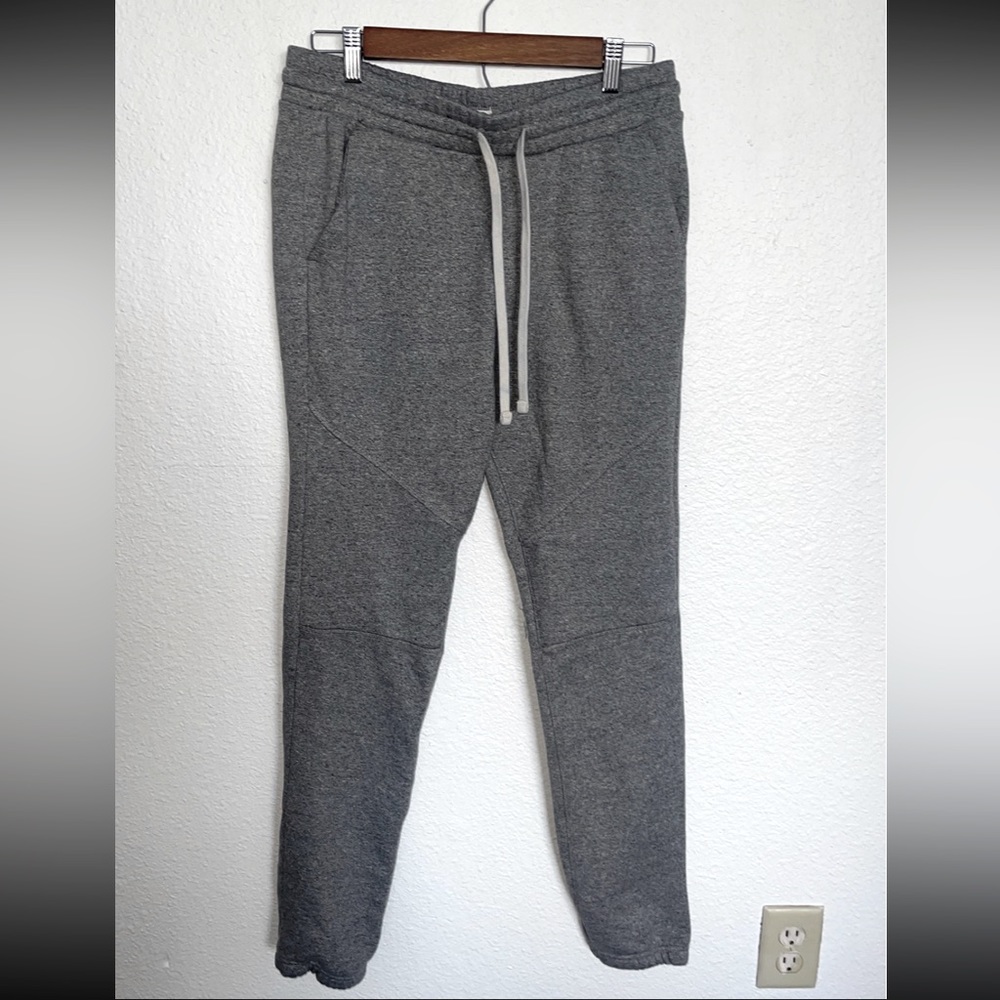 Men’s PacSun Joggers Gray